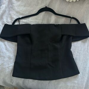 Off the shoulder chic top